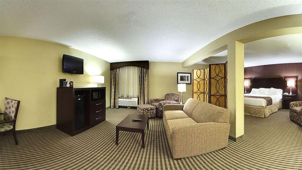 Quality Inn Festus Екстер'єр фото
