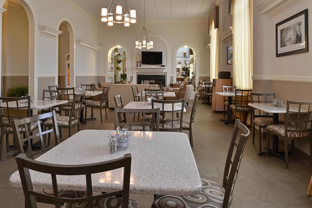 Quality Inn Festus Екстер'єр фото