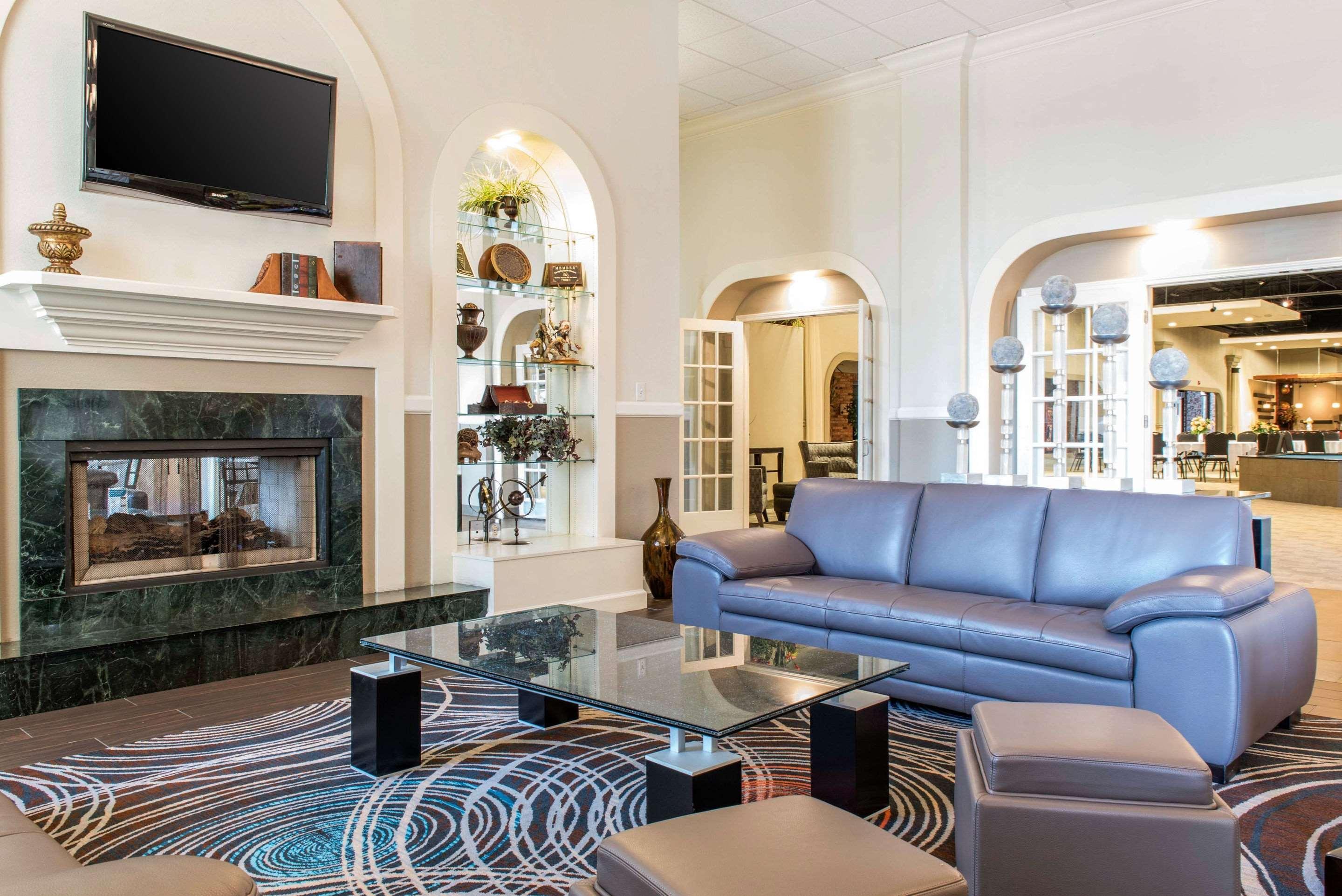Quality Inn Festus Екстер'єр фото