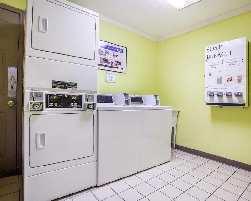 Quality Inn Festus Екстер'єр фото