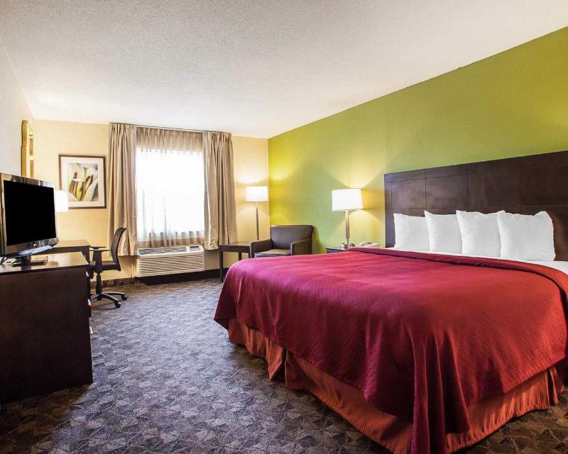 Quality Inn Festus Екстер'єр фото
